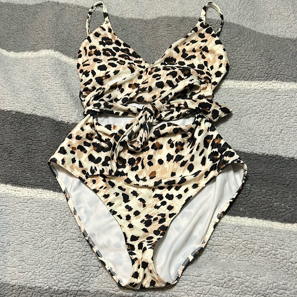 Women’s Aerie Swimsuit